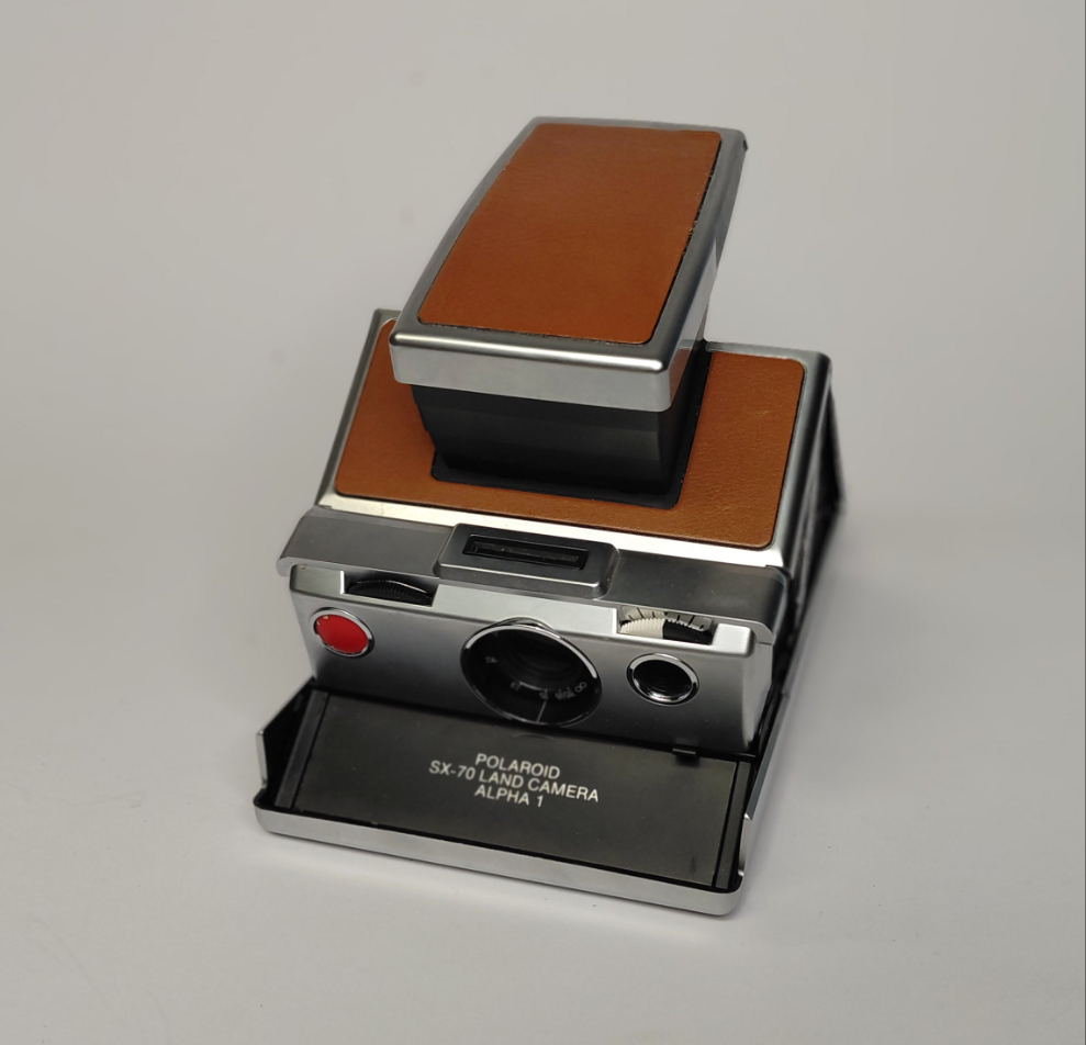 Polaroid SX70 ALPHA1