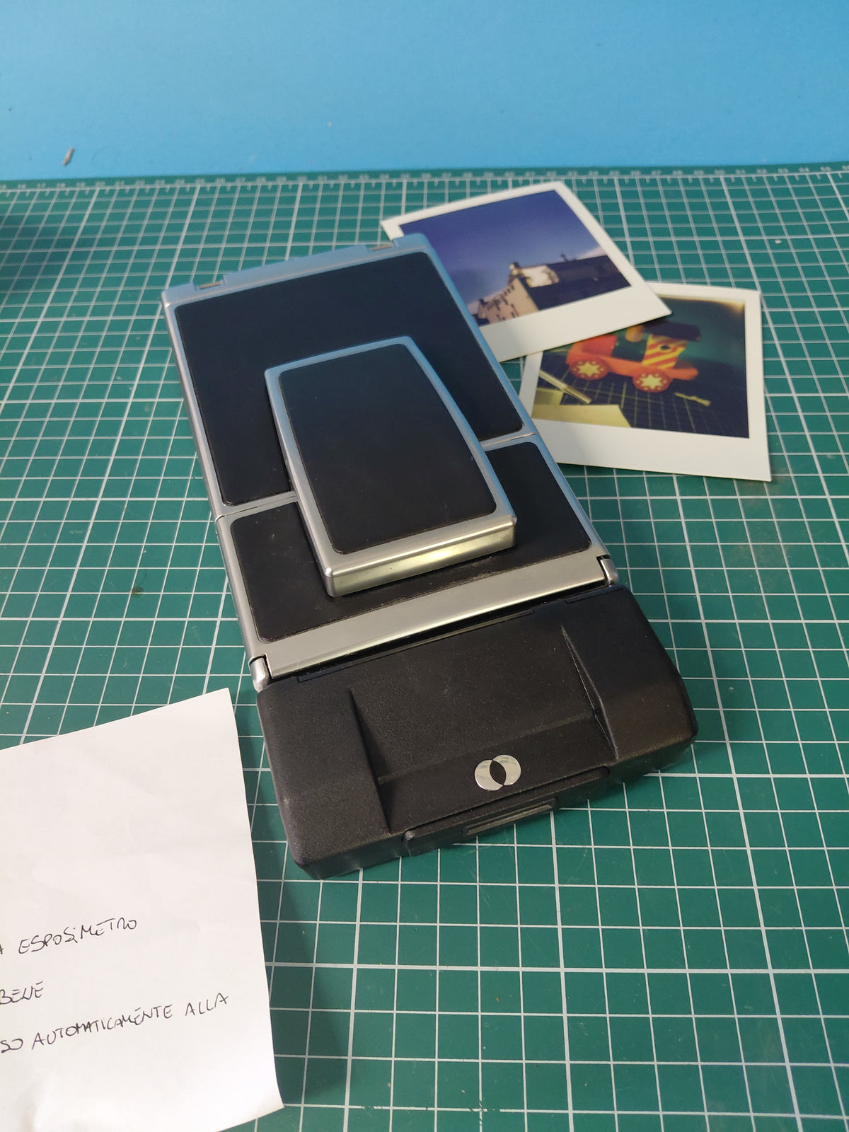 Polaroid sx70 sonar EMC